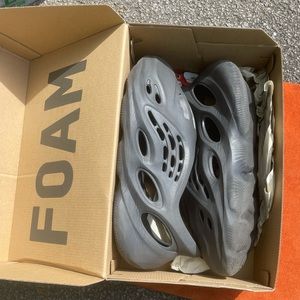 Yeezy Foam runner onyx